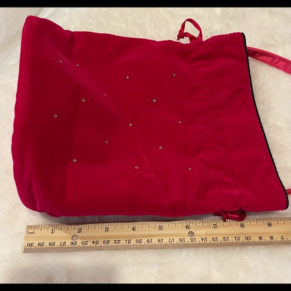 Victoria’s Secret Hot Pink Velvet Mini Bucket Bag with Scattered Rhinestones - Picture 8 of 11